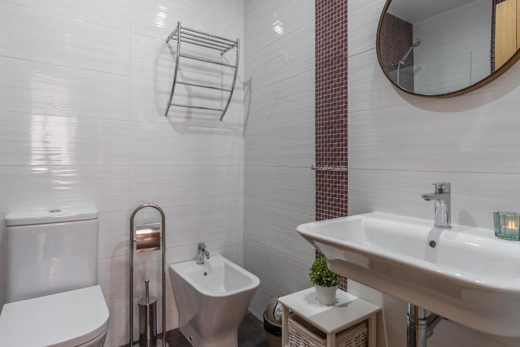 Tuguest Postigo II Catedral Apartment - Free Parking Granada Esterno foto