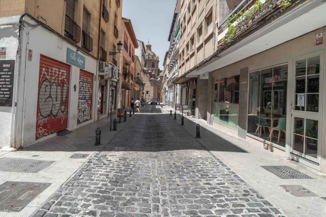 Tuguest Postigo II Catedral Apartment - Free Parking Granada Esterno foto